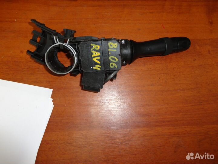 Переключатель подрулевой левый Toyota Rav 4