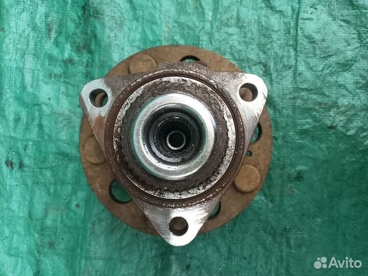 Ступица передняя Ssang Yong Kyron Кайрон 2008 г