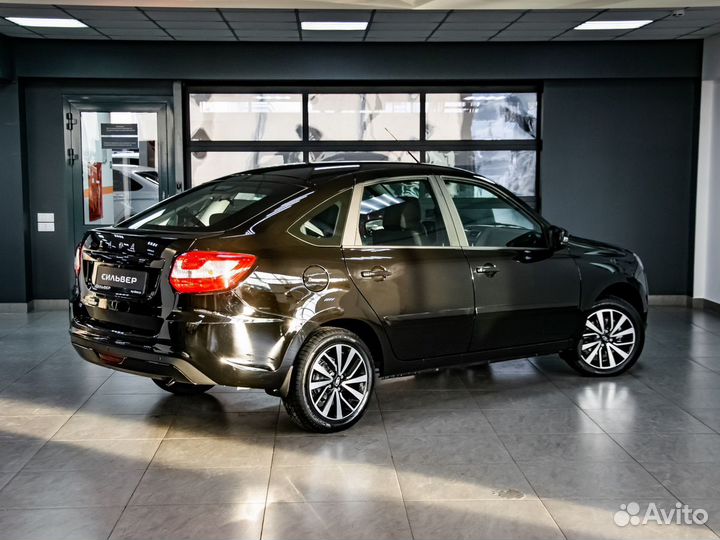 LADA Granta 1.6 МТ, 2023