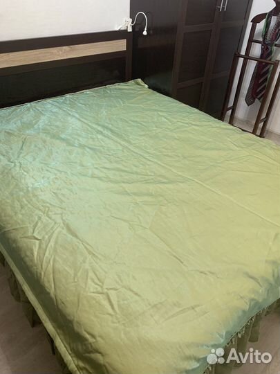 Комплект покрывало и шторы