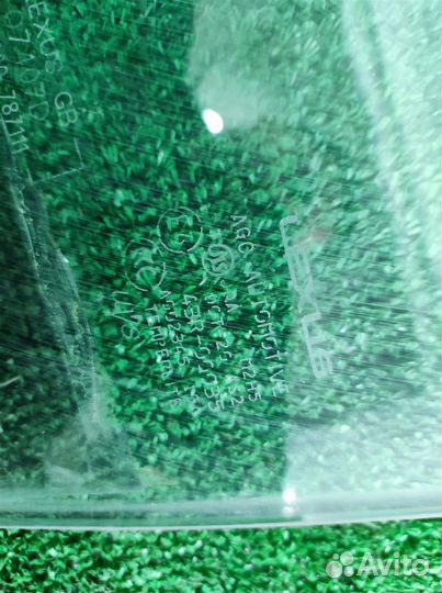 Стекло переднее левое Lexus RX400H 2007