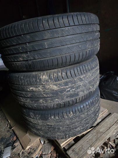 Delinte DS2 245/40 R20