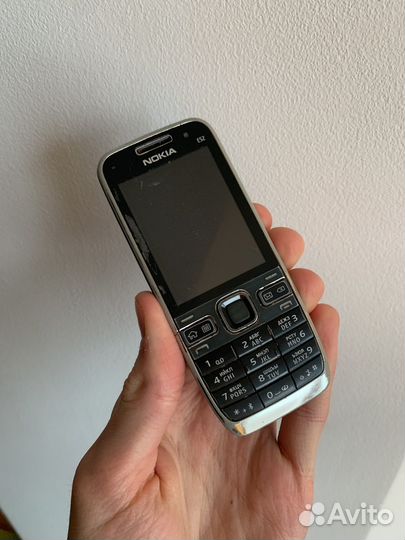 Nokia E52