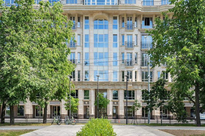 4-к. квартира, 140,7 м², 6/6 эт.