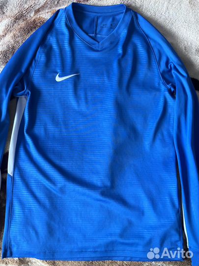 Спортивная кофта nike