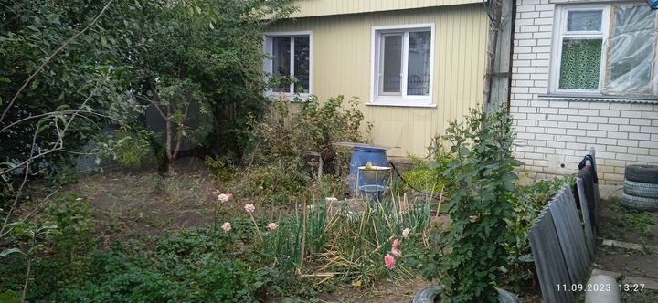 Дом 50 м² на участке 5 сот.