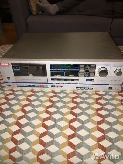 Кассетная дека Вега 120 стерео