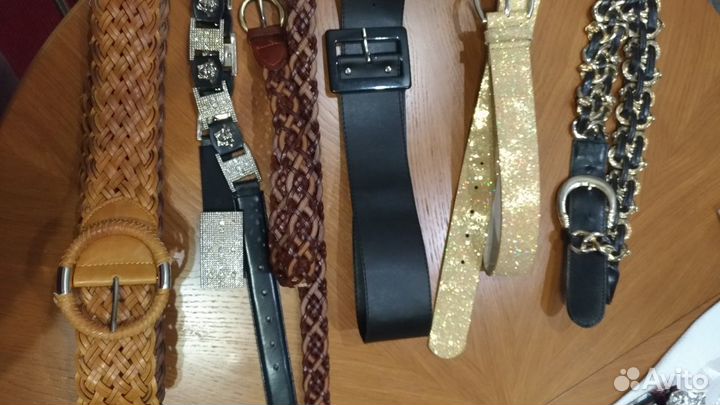 Ремни кожа и текстиль, металл на пряжки, отделку