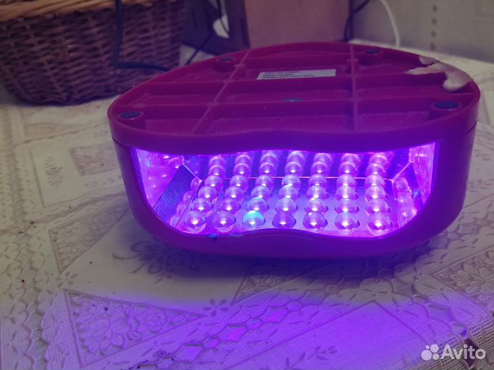 Лампа для ногтей