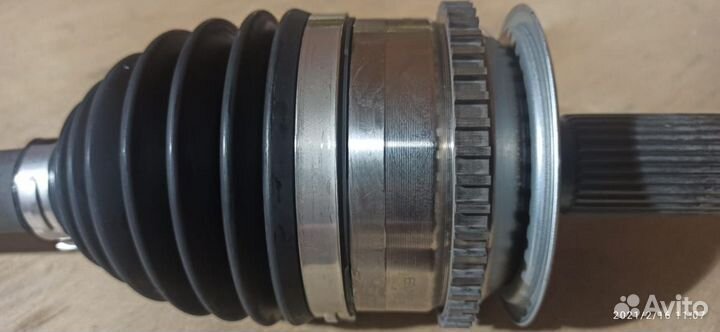 Шрус правый Mitsubishi 3817A319