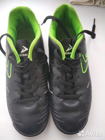 Футбольные бутсы