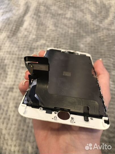 Экран iPhone 8+ на запчасти
