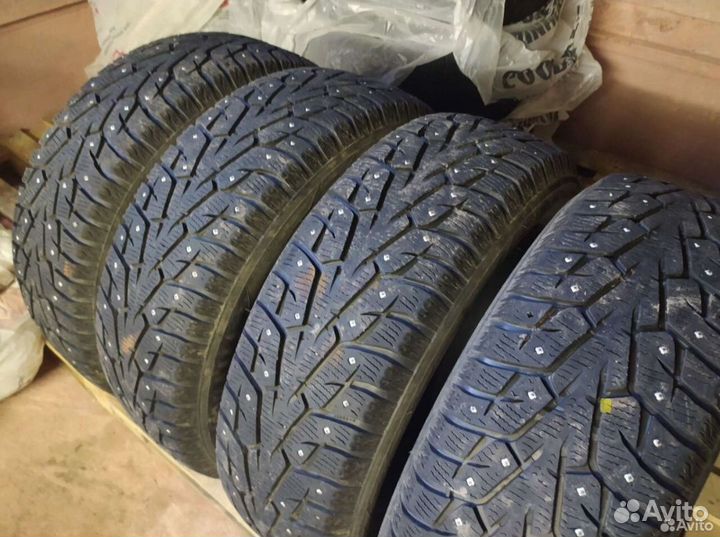 Yokohama IceGuard Stud IG65 225/60 R18 100T