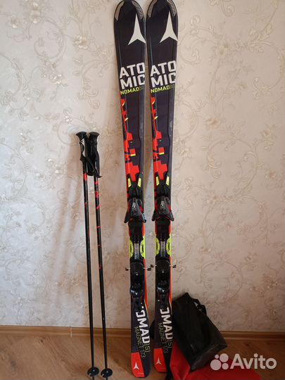 Горные лыжи с ботинками