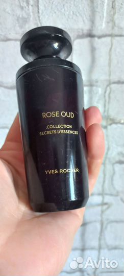 Аромат Ив Роше Роза Уд