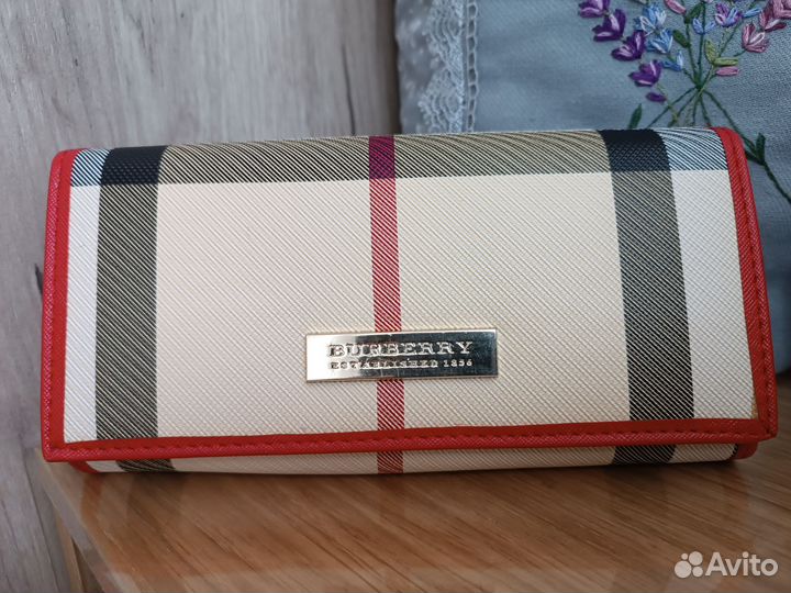 Кошелек женский Burberry