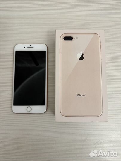 iPhone 8 Plus, 64 ГБ