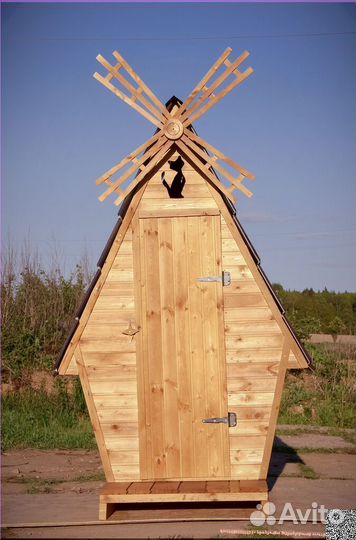 Дачный туалет деревянный SUN334