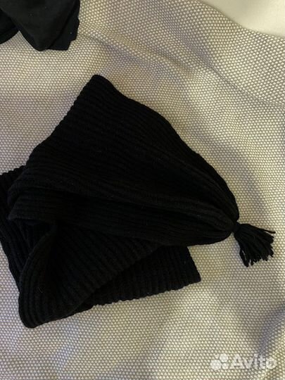 Женский шарф вязаный