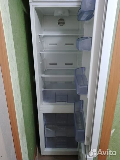 Холодильник бу beko