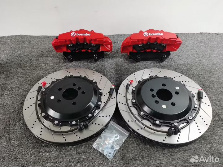 Спортивная тормозная система brembo