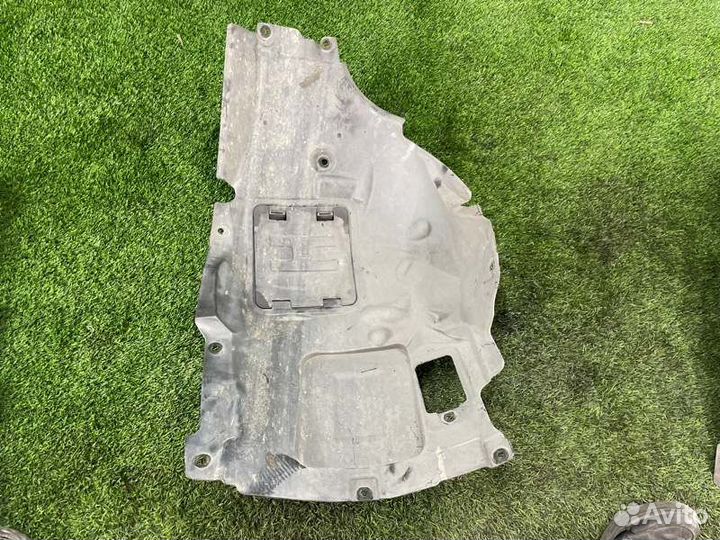 Подкрылок передний левый Bmw 3 F30 N47D20 2012