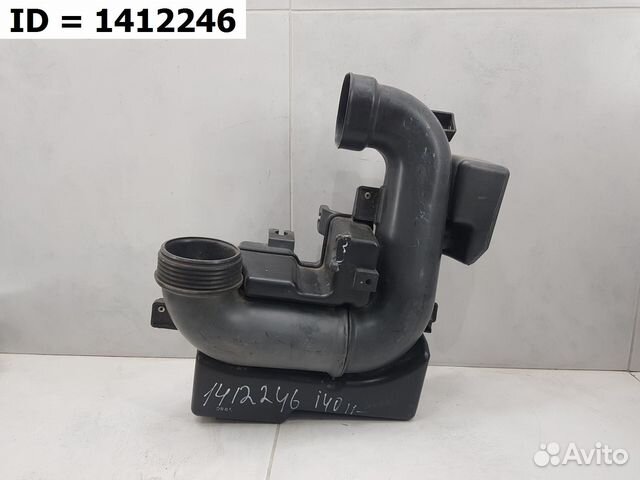 Резонатор воздушного фильтра Hyundai i40