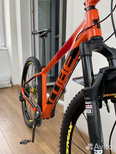 Cube Acid 27,5, 14”