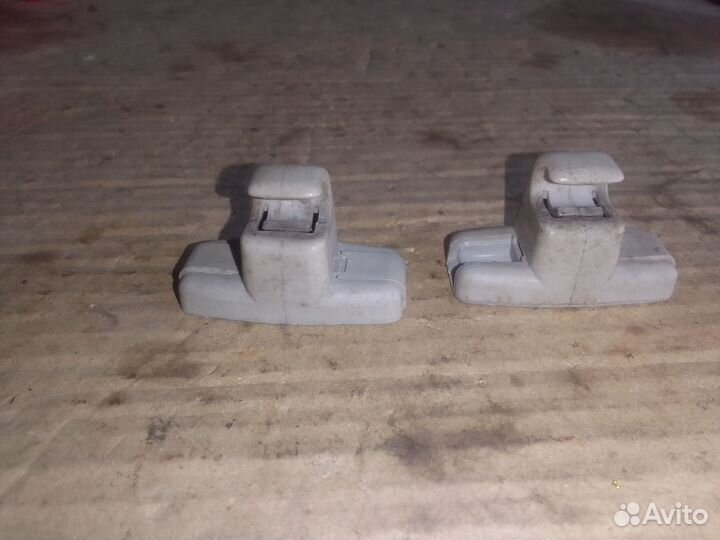 Фиксатор солнцезащитного козырька Bmw 5 E39