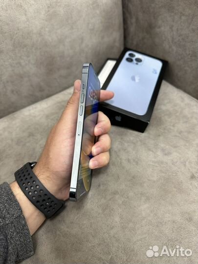 iPhone 13 pro Max/256 Sierra Blue