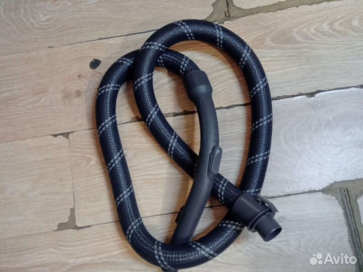 Шланг в оплетке для пылесоса Томас