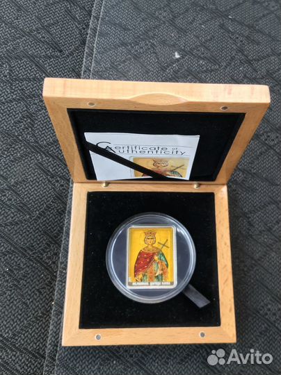 Монета Серебряная 999 5 долларов