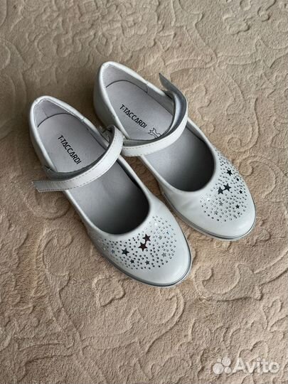 Туфли белые для девочки 31