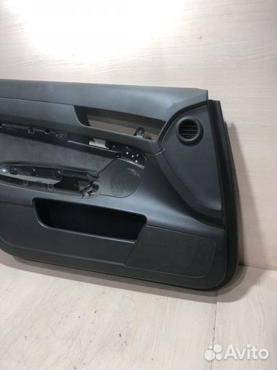 Обшивка двери передняя левая Ауди A6 C6 Алькантара