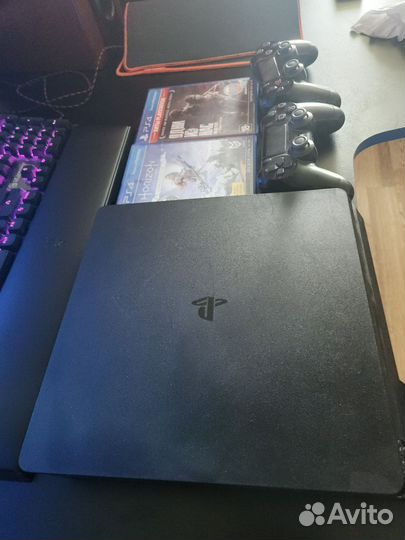 Sony PS4 slim 1tb 2Геймпада Диски