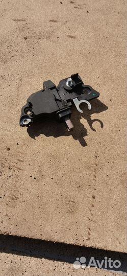 Реле регулятора Opel Corsa C