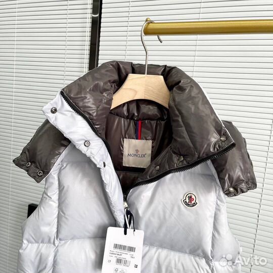 Жилет moncler женский