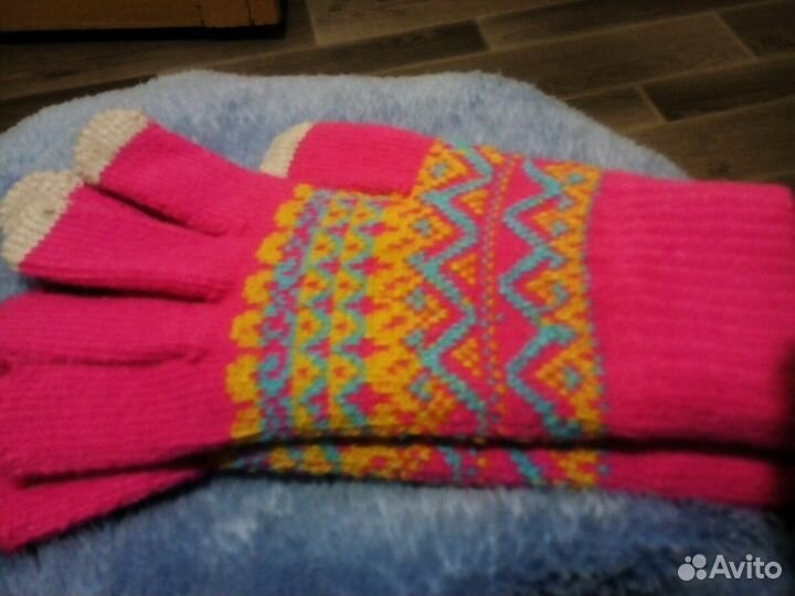 Перчатки сенсорные. Новые