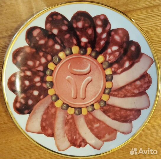 Тарелки из фарфора