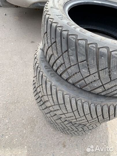 Goodyear Ultragrip Ice Arctic 215/55 R16 97T