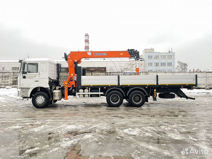 Shacman (Shaanxi) F3000 с КМУ, 2023