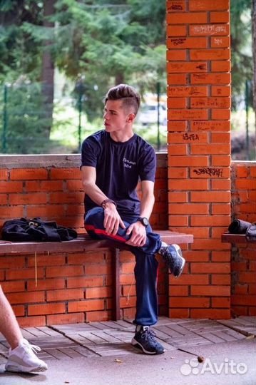 Курьер, продавец, администратор