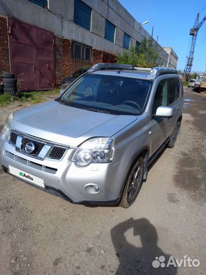 Nissan X-Trail 2.0 МТ, 2012, битый, 200 000 км