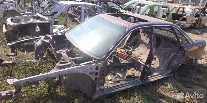 Кузов по частям Ауди 100