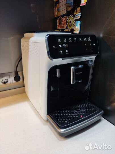 Кофемашина Philips EP4343/50