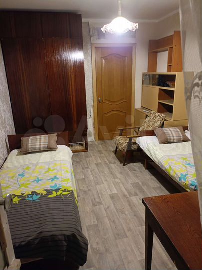 Комната 18 м² в 4-к., 6/9 эт.