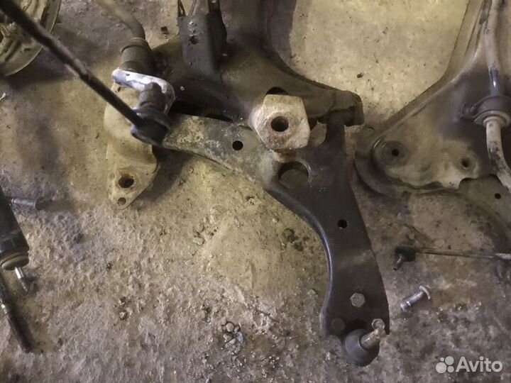 Рычаг передний Chery Tiggo T11