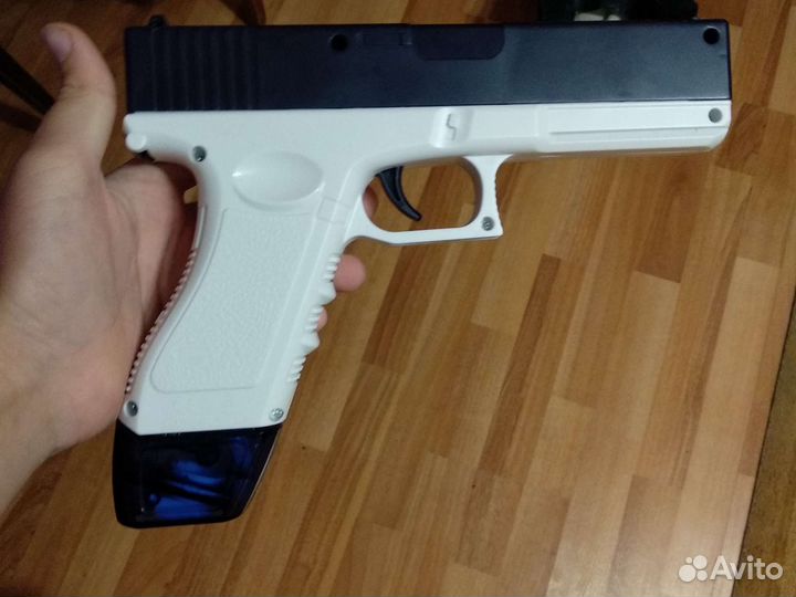 Водяной пистолет ice Glock