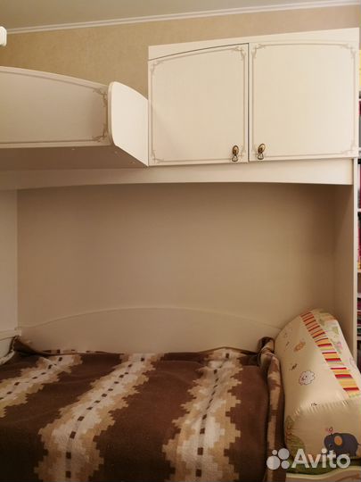 Чудесная светлая двухэтажная детская для 2 детей