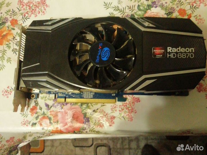 Видеокарта Radeon hd6870